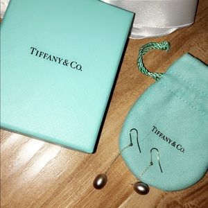 🚫SOLD Tiffany & Co. earrings